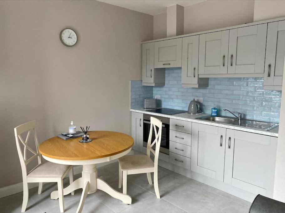 Erne Getaway No.7 Brand New 1 Bed Apartment Енніскіллен Екстер'єр фото